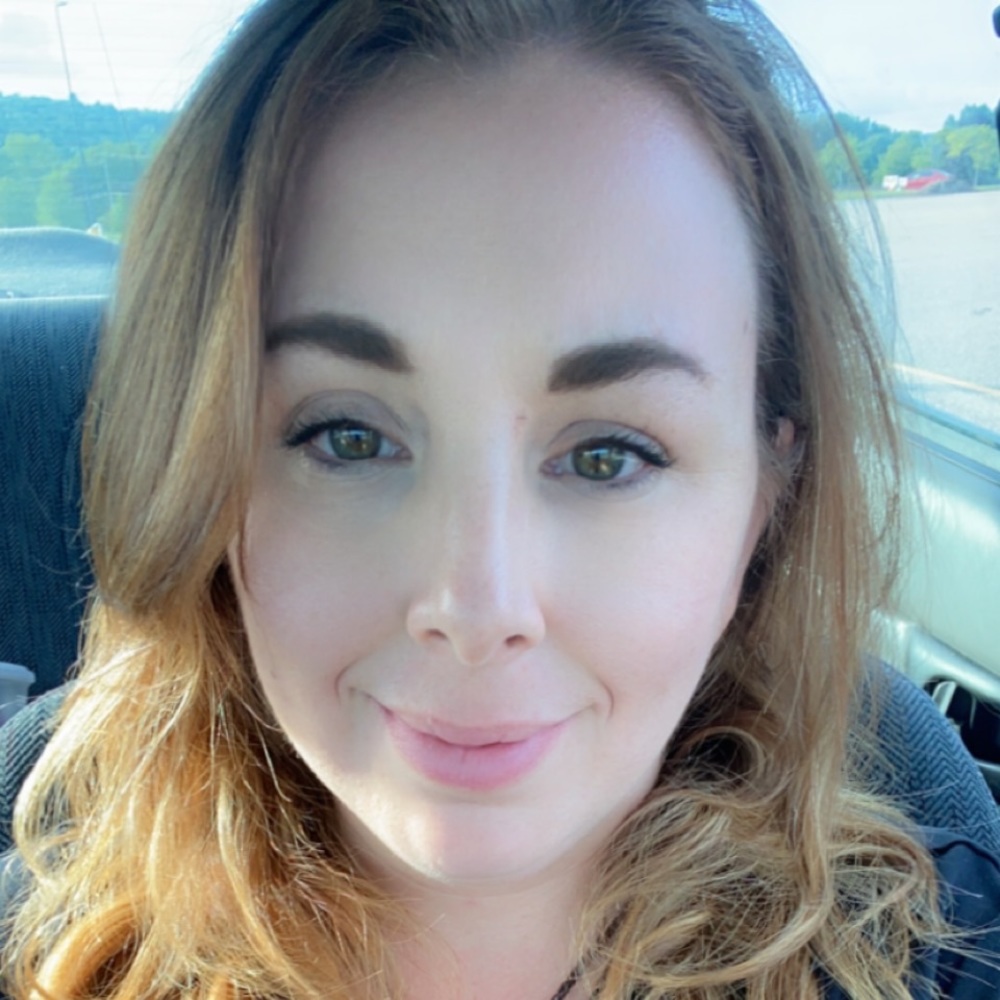 Meet your Posher, Christy